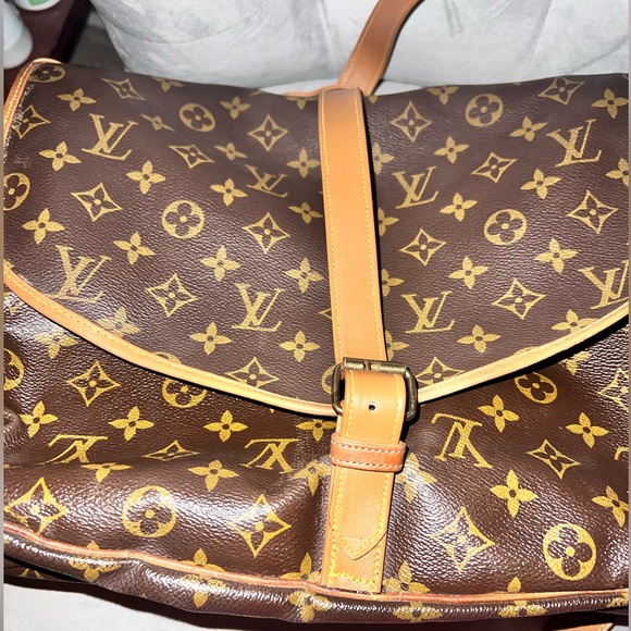 Louis Vuitton Monogram 35 Saumur